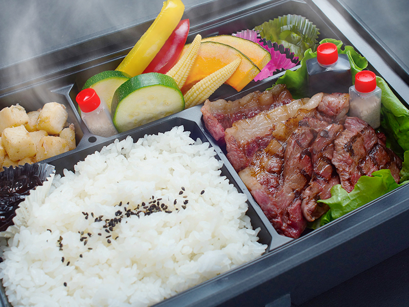 【温まる】KYOKU名物カルビ＆ロース弁当