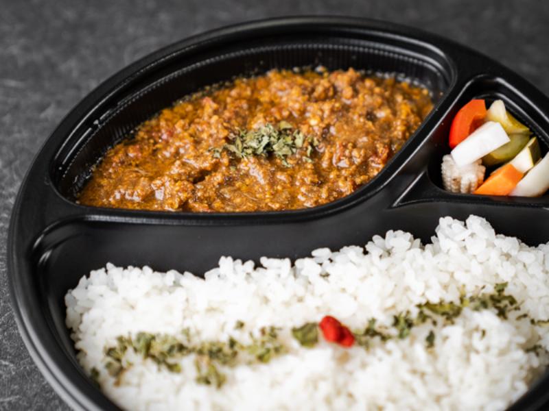 豚挽肉と唐辛子の薬膳カレー