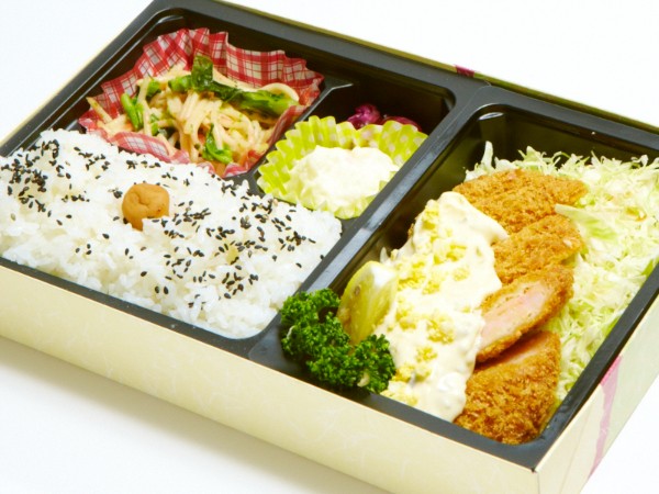 【期間限定】海老カツ弁当手作りタルタルソース