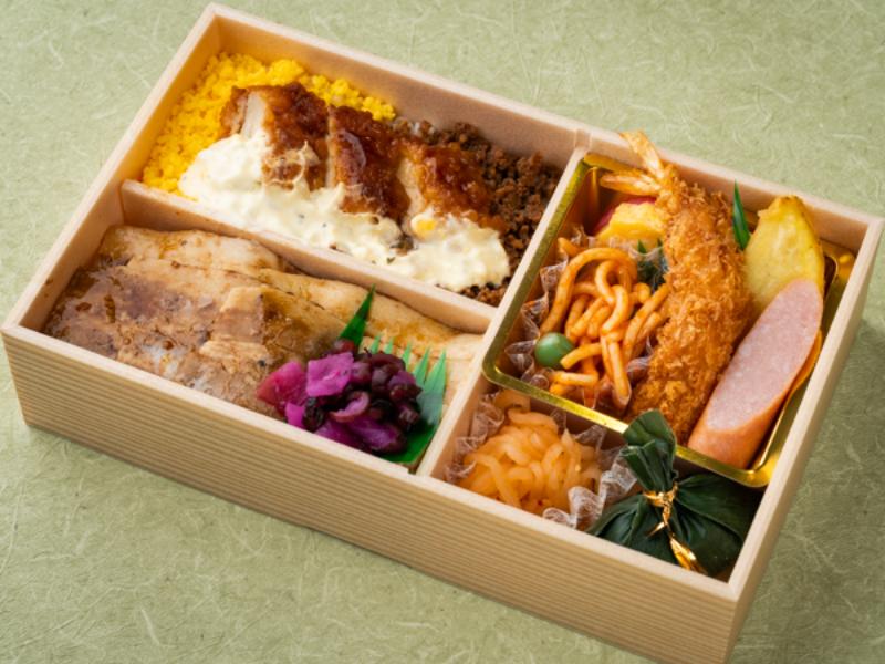 国民公園御弁当「彩」