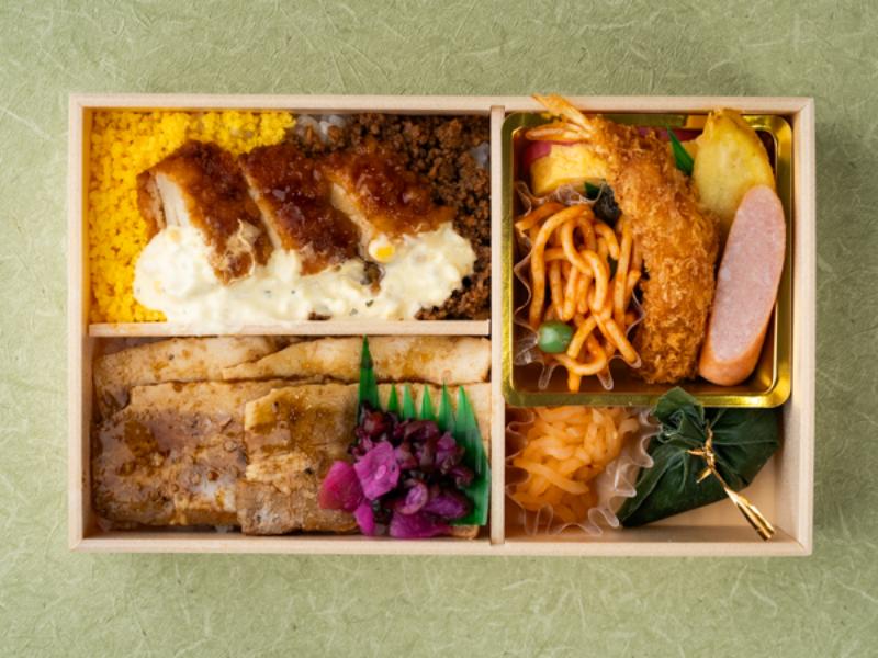 国民公園御弁当「彩」