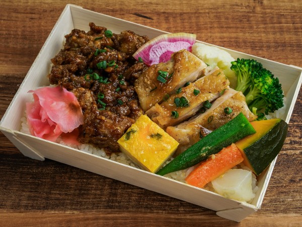 【香味】若鶏としぐれ煮弁当