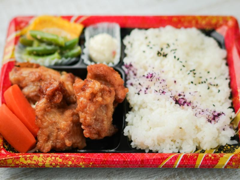 唐揚げ弁当
