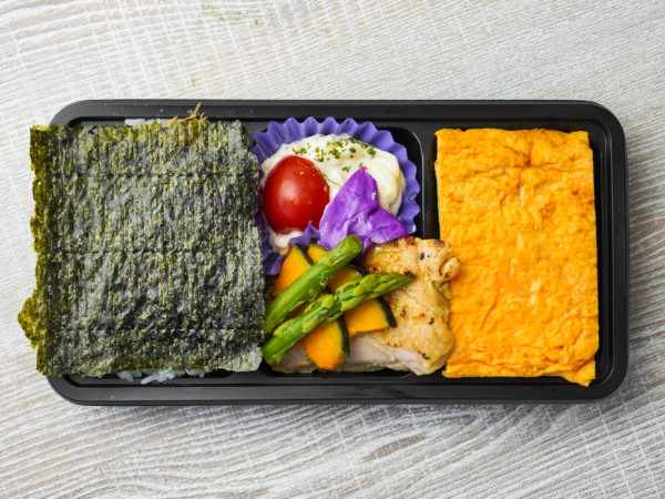 オムライス屋さんの出汁巻き玉子＆海苔弁当
