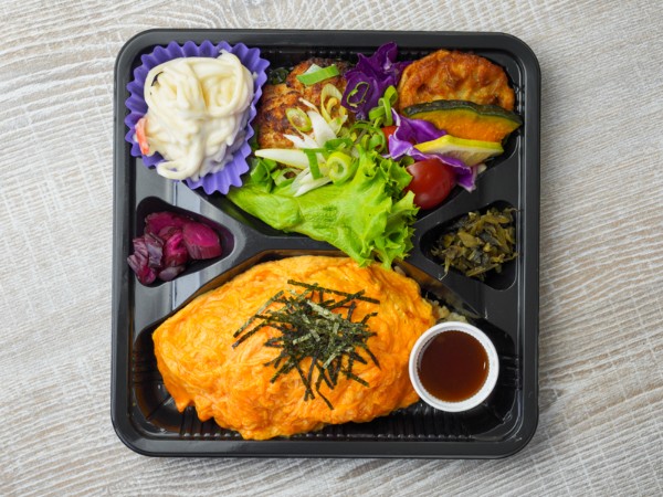 和風オムライス＆和風ハンバーグ弁当