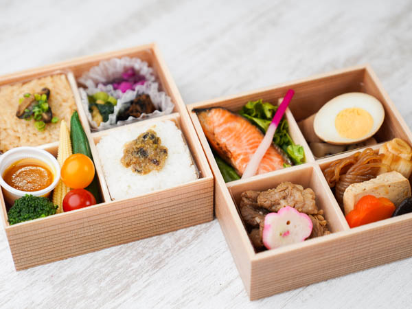 山形牛すき焼きと鮭塩焼き御膳