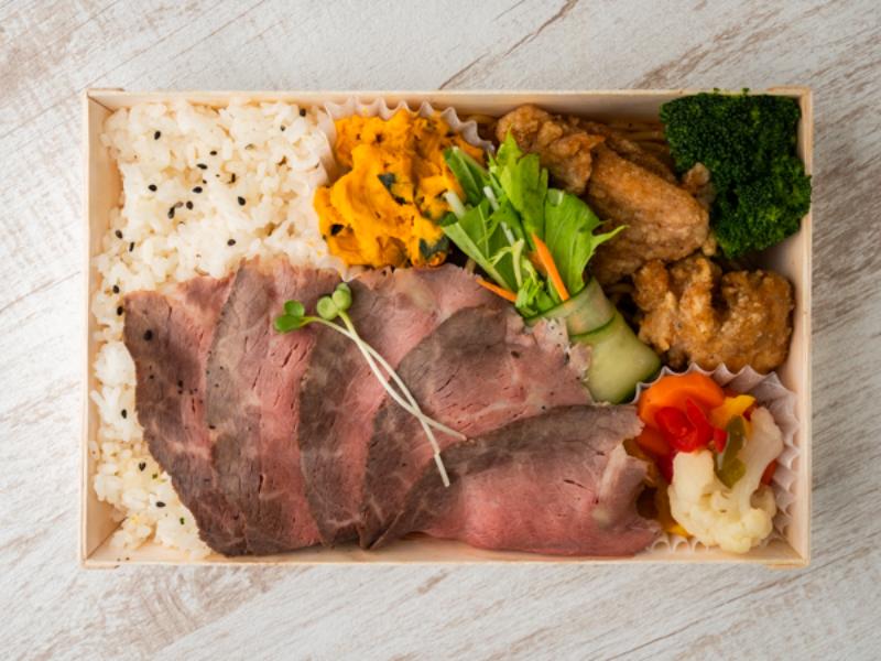 ヘルシー彩ローストビーフ弁当