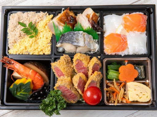 【市松寿司とそぼろの豪華御膳】厳選牛カツ