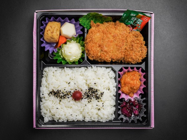 とんかつ弁当DX（おろしソース）