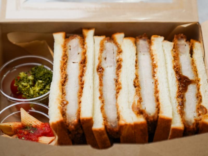 元気が出る！ロースカツサンド