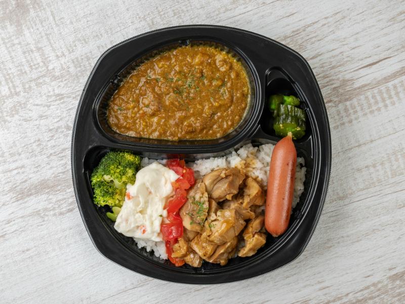 【食べるキーマカレー 人気ＮＯ．２】鶏もも肉の照り焼き