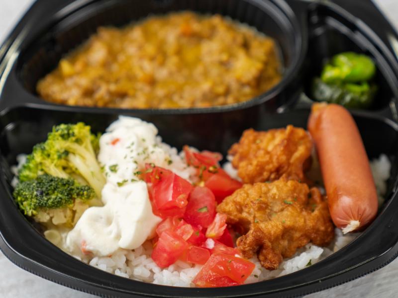 【食べるキーマカレー】若鳥の唐揚げ