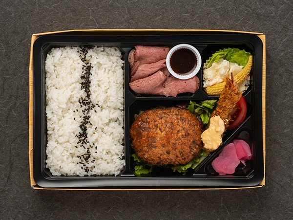 煮込ハンバーグとローストビーフ弁当