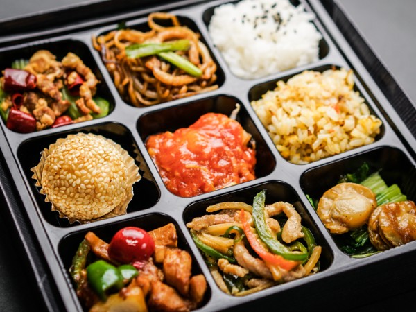 媽媽の絶品9枡弁当