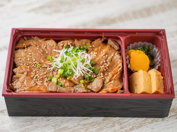 伊勢重流 やわらか豚丼