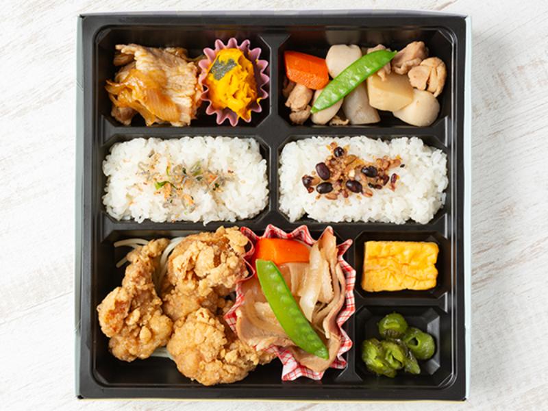 ⑫唐揚げ肉じゃが満足弁当