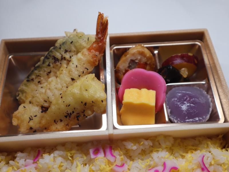 3種てんぷらの錦糸ご飯弁当