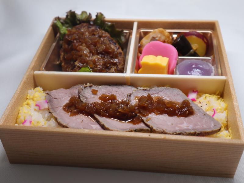 国産牛ハンバーグとローストビーフ弁当