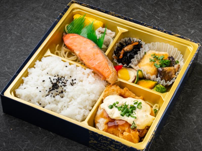 Ｗメイン弁当 ササミ南蛮＆鮭塩焼