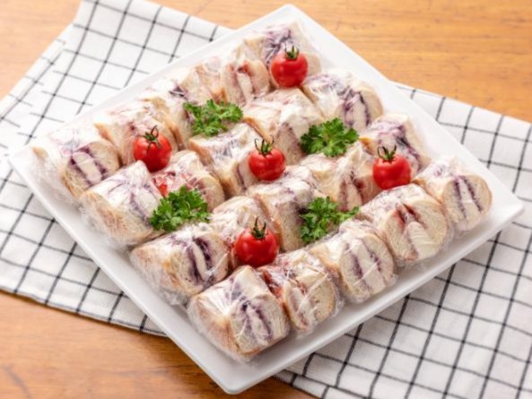 Ｎ．Ｙ．ベーグルサンドイッチプレート（スイーツMIX．1／4×20個 4、5名様に最適です。1つ1つラッピングしております。）