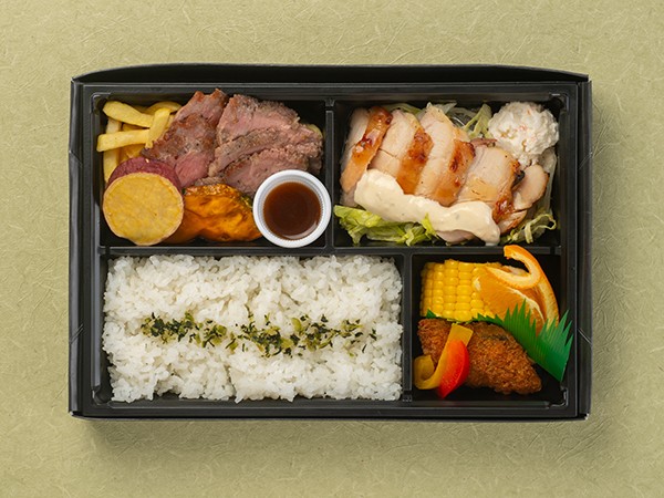 ステーキとチキン南蛮