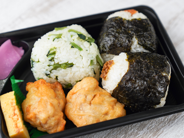 定番セット おむすび3個