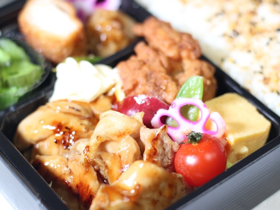 照焼チキン オールスター肉弁当