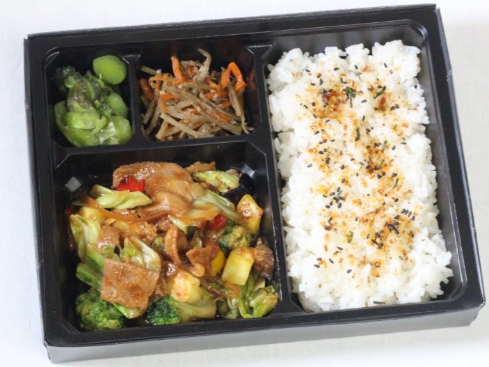 豚焼肉と野菜のみそ炒めと地中海野菜のグリル弁当