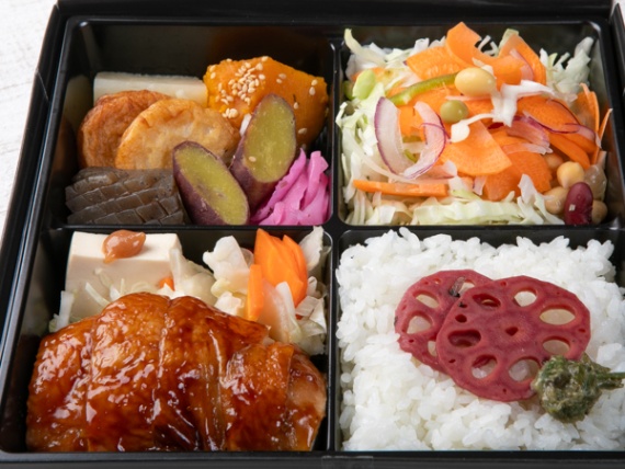 農園弁当　鶏肉の照焼き