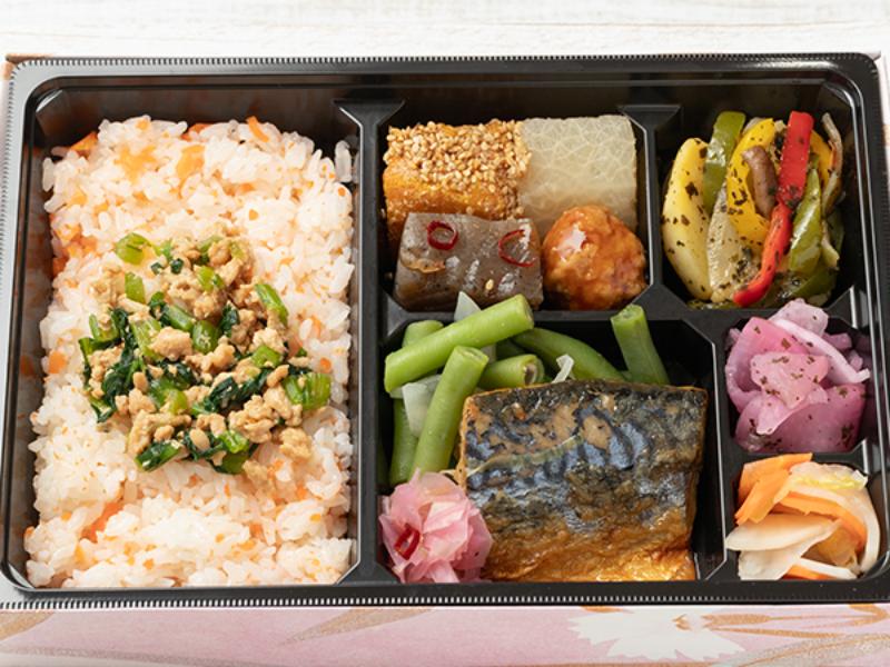 彩りご膳　サバの生姜味噌焼き