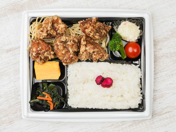 雄ゆう亭の鶏唐揚げ弁当