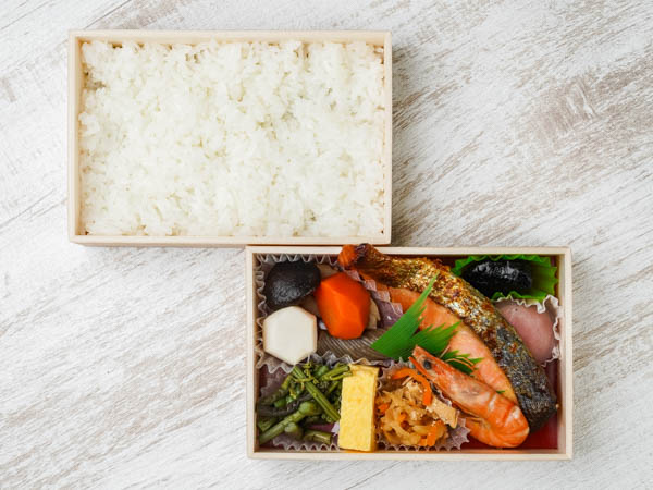 【小包】幕の内弁当 銀さけ西京漬け