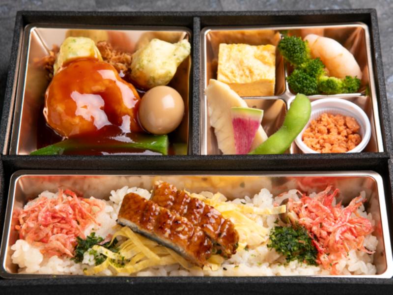 炎の燃えるような海老チリとうなぎ御膳