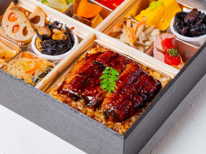 季節の副菜鰻重和膳