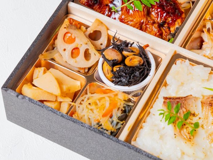 季節の副菜鯛めしと鰻和膳