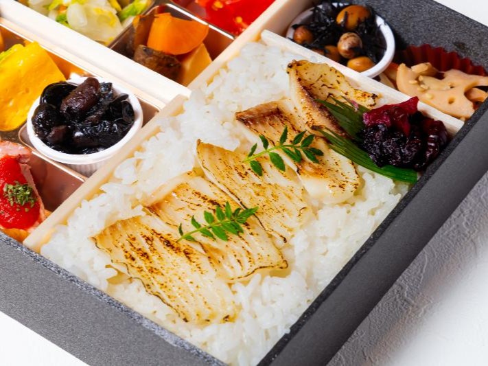 季節の副菜鯛めしと四季和膳