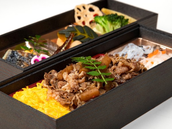 桔梗kikyou～黒毛和牛の牛ごぼう2段重～