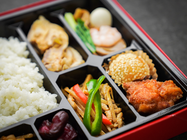 贅沢 中華幕の内弁当B