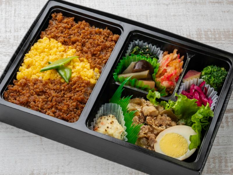 【そぼろ弁当】生姜焼き