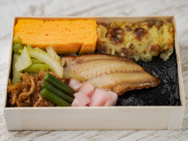 海苔弁 銀鱈西京焼き