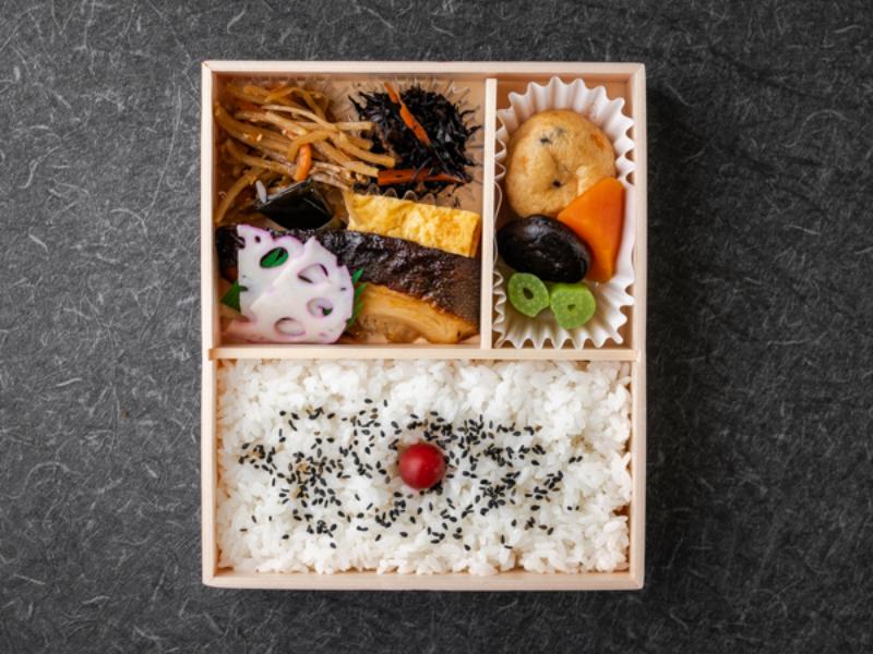 銀だら西京焼き弁当