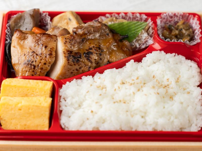 鶏の照焼きの佃浅弁当