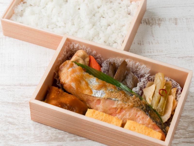 【佃浅2段膳】トロける炙り銀鮭江戸甘味噌漬け