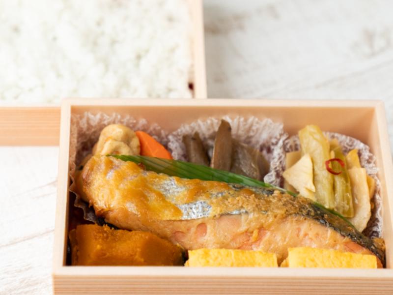 【佃浅2段膳】トロける炙り銀鮭江戸甘味噌漬け