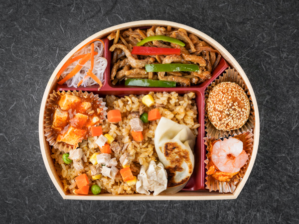 シェフ特製 青椒肉絲弁当