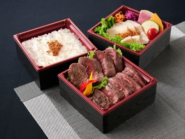 熟成牛ハラミ＆シンタマステーキの2種盛り御膳