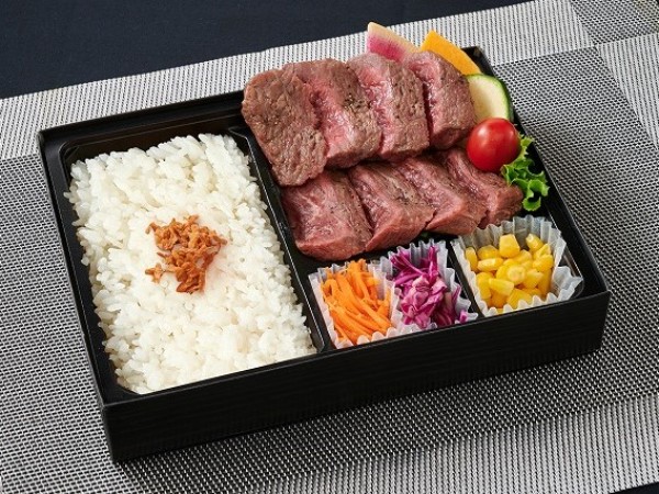 熟成牛ハラミ＆シンタマステーキ2種盛り弁当