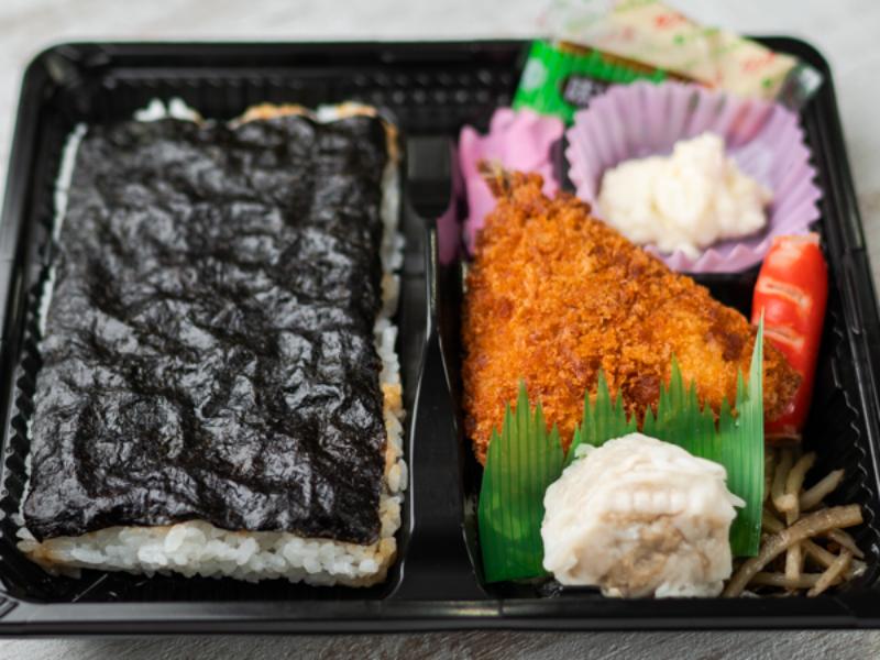 アジフライ海苔弁当