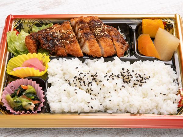 チキンカツ弁当