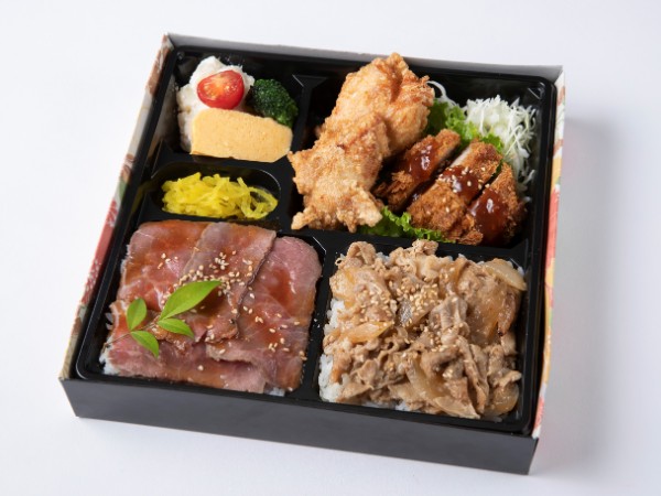 ローストビーフ重と焼肉カルビ重のDXフライ